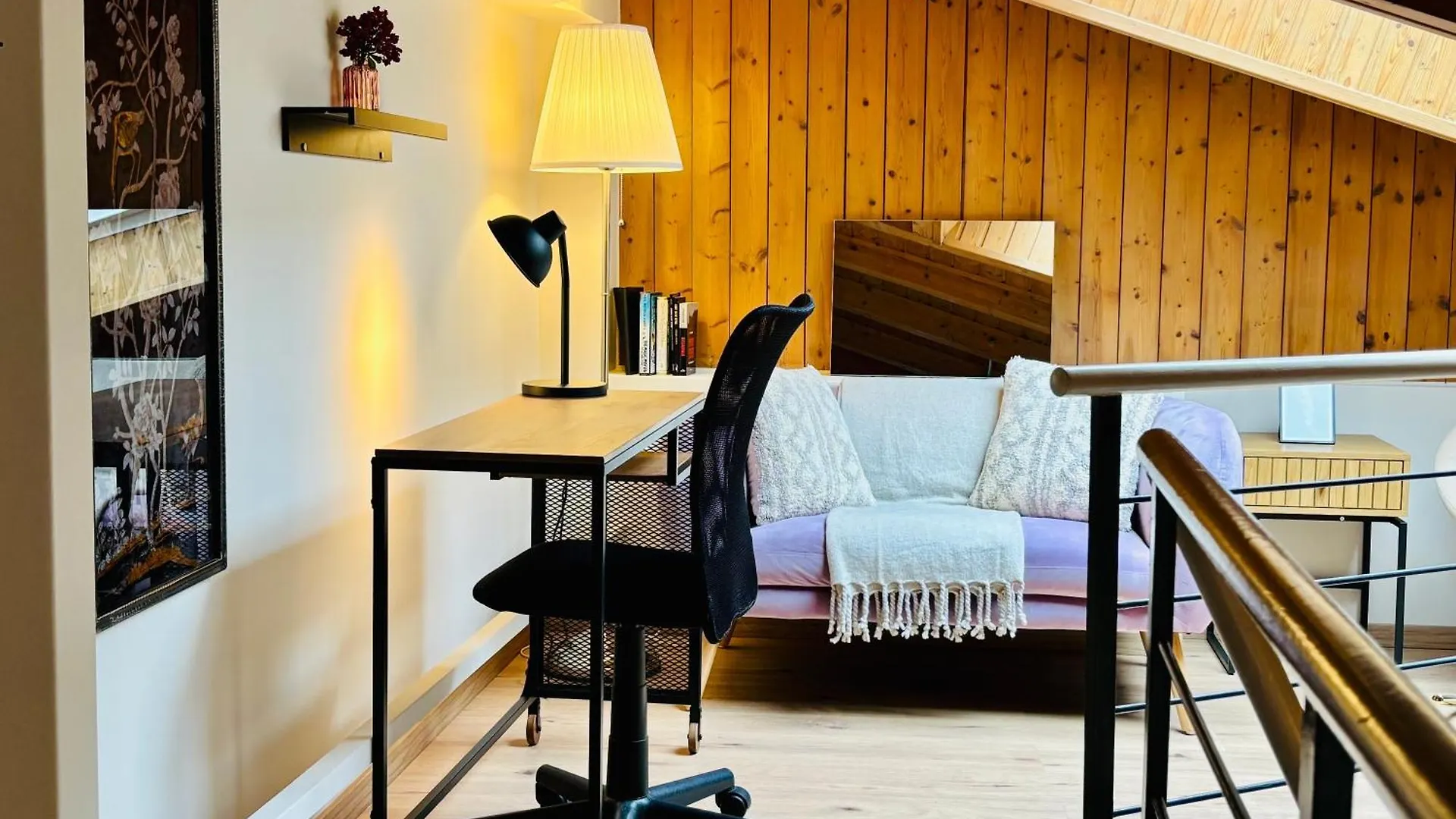 Moondayhomes - Toplocation I 4Persons I Gallery Maisonette Boutique Apartment Pera Frankfurt am Main